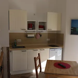  Apartment Fewo-roggenring-leipzig